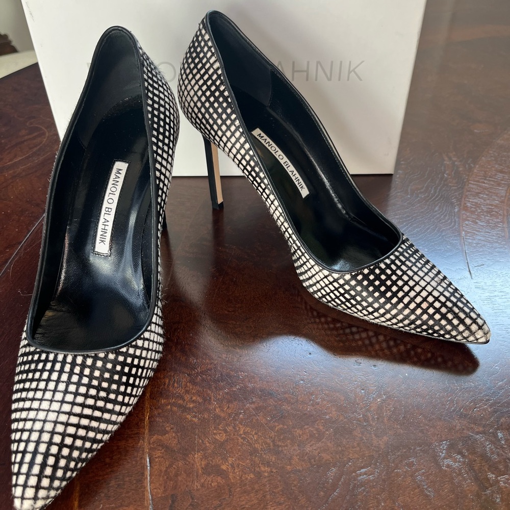 Authentic Manolo Blahnik Black and White Calf Hair Pumps